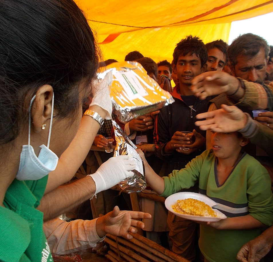 Kashmir Flood Relief  - Free Nutritional Supplements distribution by Indiabulls Foundation